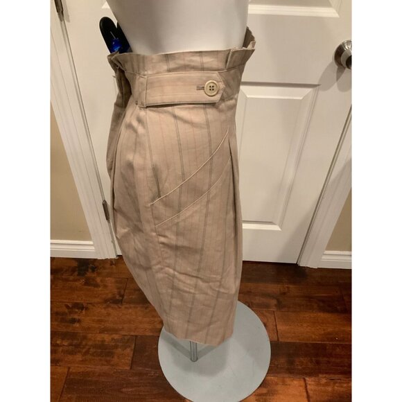 BCBG Max Azria Tan W/ Black & Red Striped A-line Skirt , Size 6 - Picture 3 of 7